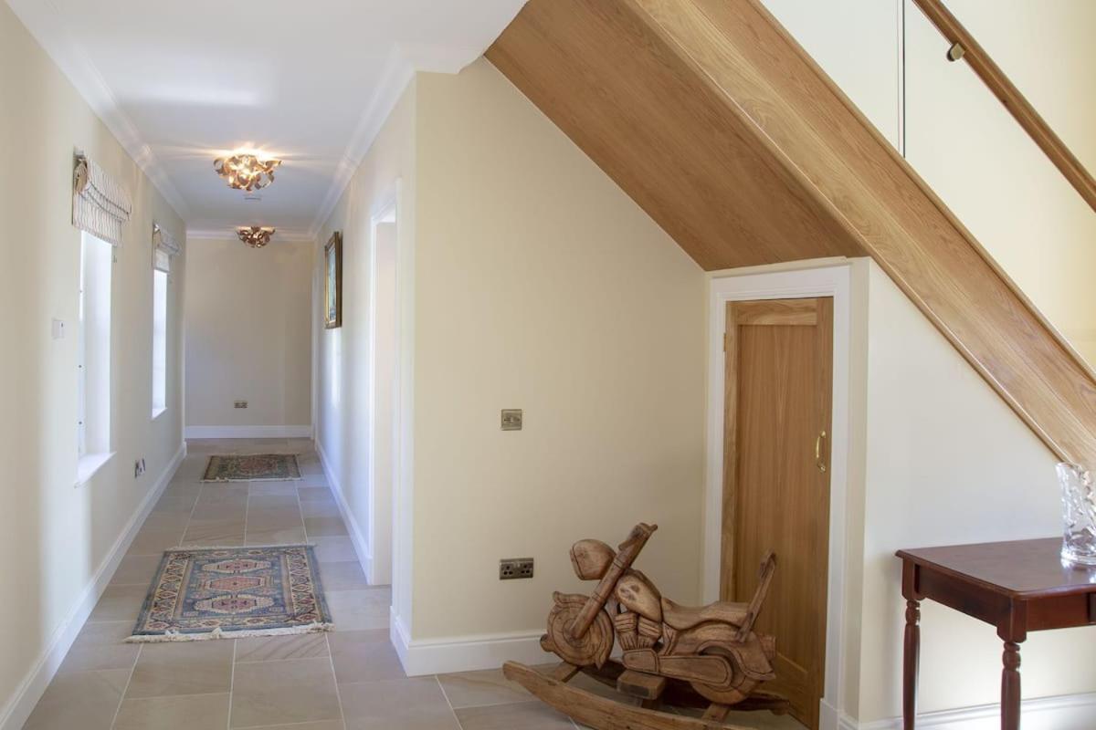 Culrain Beallach Lodge מראה חיצוני תמונה